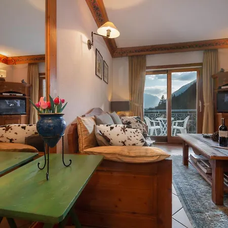 아파트 Sainte-foy-l'argentiere Sleeps 4 Pool *