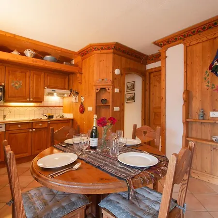 Sainte-foy-l'argentiere Sleeps 4 Pool * 샤모니